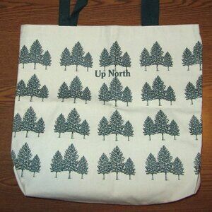 "Up North" Tote, Made of Cotton Canvas w/Green Handles & Print: BRAND NEW! B3